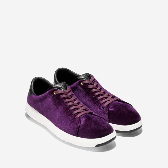 NWT Cole Haan GrandPrø Tennis Velvet Sneaker W7.5B - Picture 1 of 6